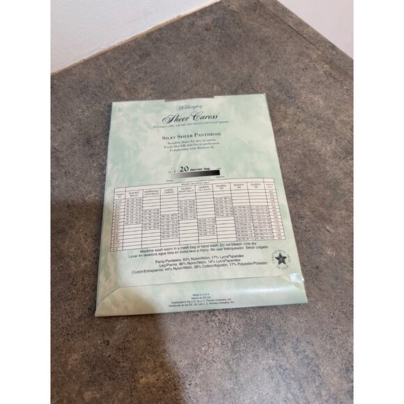 Worthington Control Top Silky Sheer Pantyhose Color Pale Sage Sandalfoot Size M - Picture 5 of 9